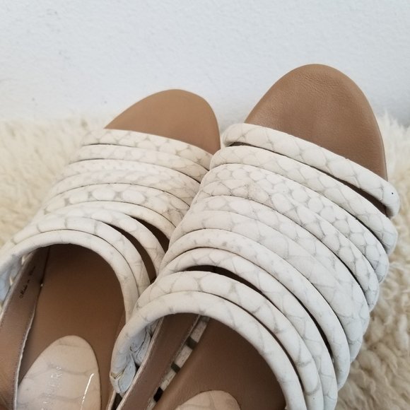 Donald J Pliner FENN Snake Skin Strappy Wedge 7.5M - Picture 10 of 12